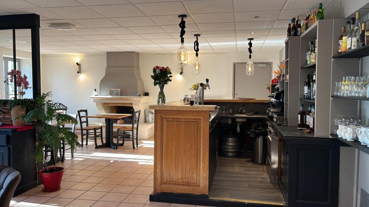Gite - Auberge Du Midi Saint-Antoine  Esterno foto